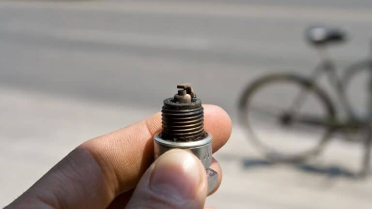 how to remove spark plugs that are stuck