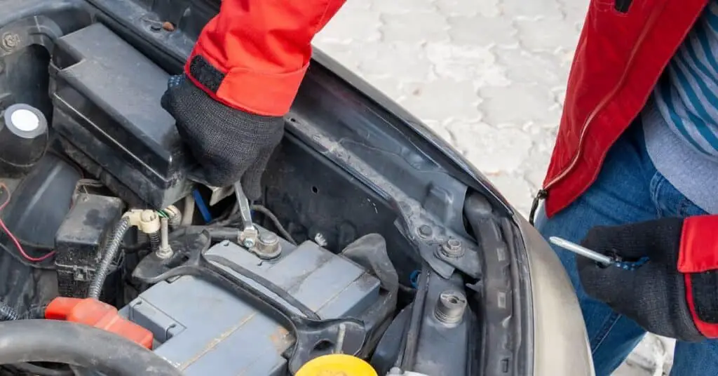 disconnect the battery before removing spark plugs